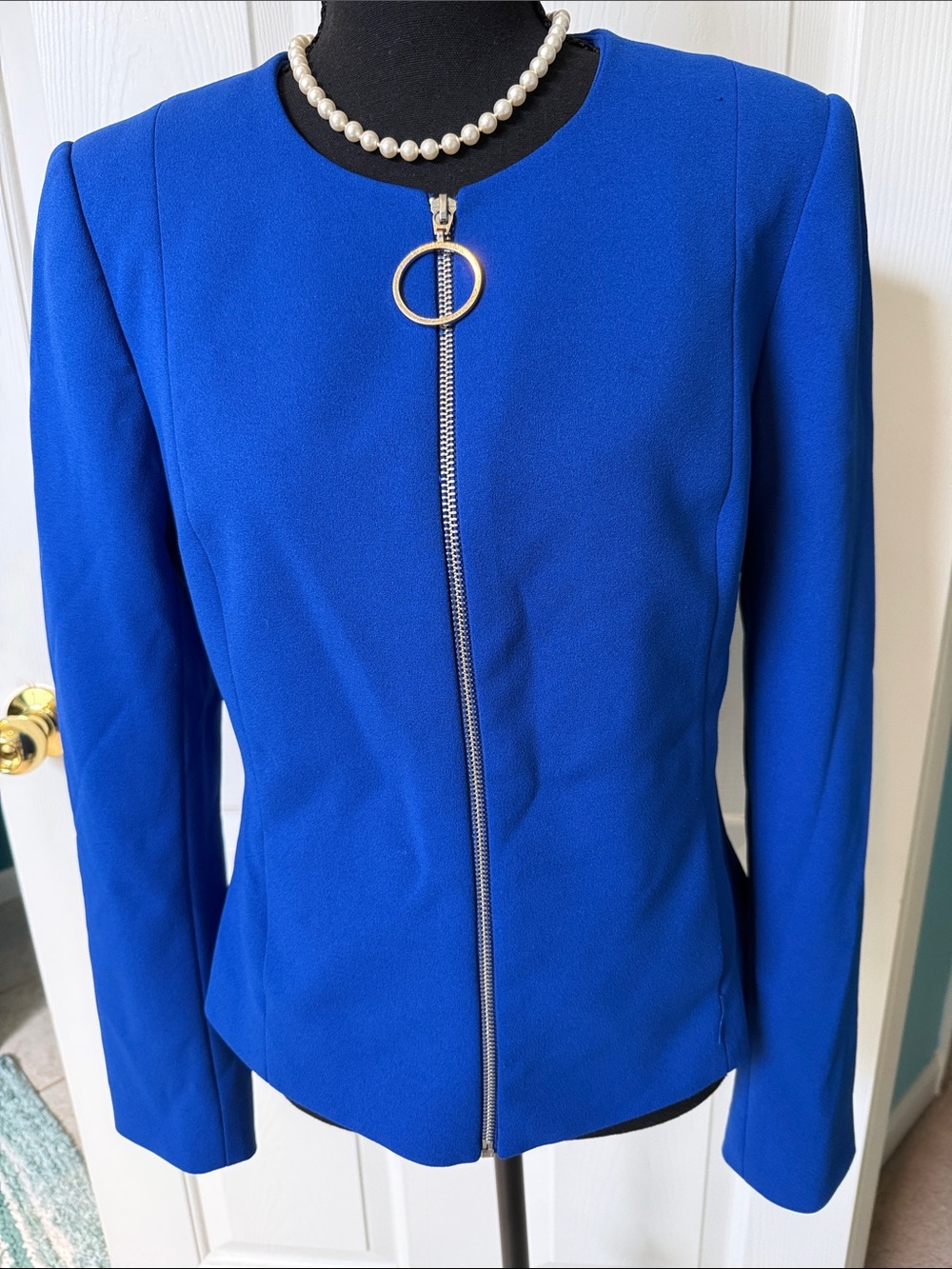 Calvin Klein Royal Blue Collarless O-Ring Zip Front Blazer Jacket Size 8 GUC